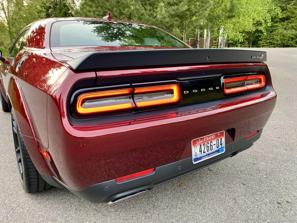 2022 Dodge Challenger SRT8 & 392 3rd Gen - Image 26 of 31