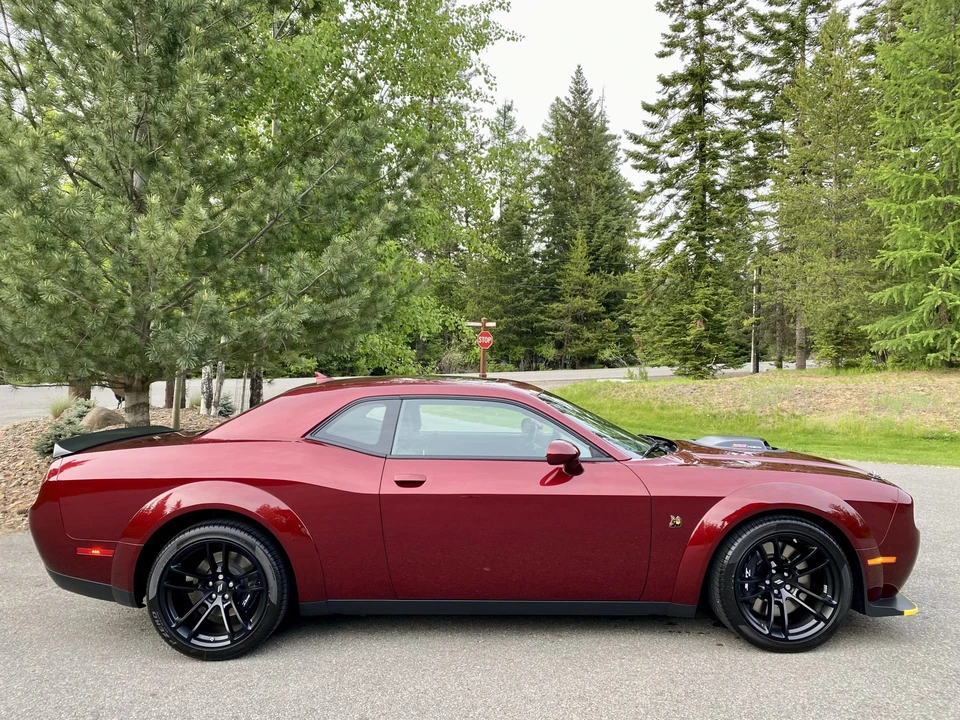 2022 Dodge Challenger SRT8 & 392 3rd Gen - Image 10 of 31