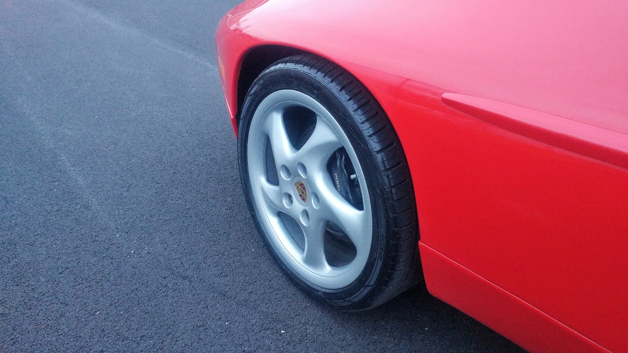 1987 Porsche 928 S4 - Image 14 of 31