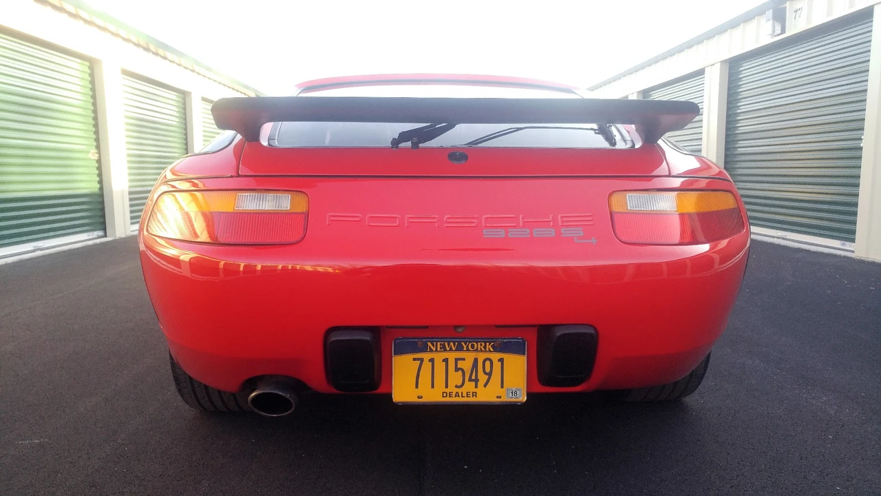 1987 Porsche 928 S4 - Image 9 of 31