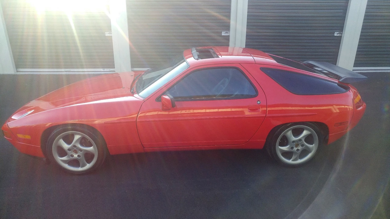 1987 Porsche 928 S4 - Image 12 of 31