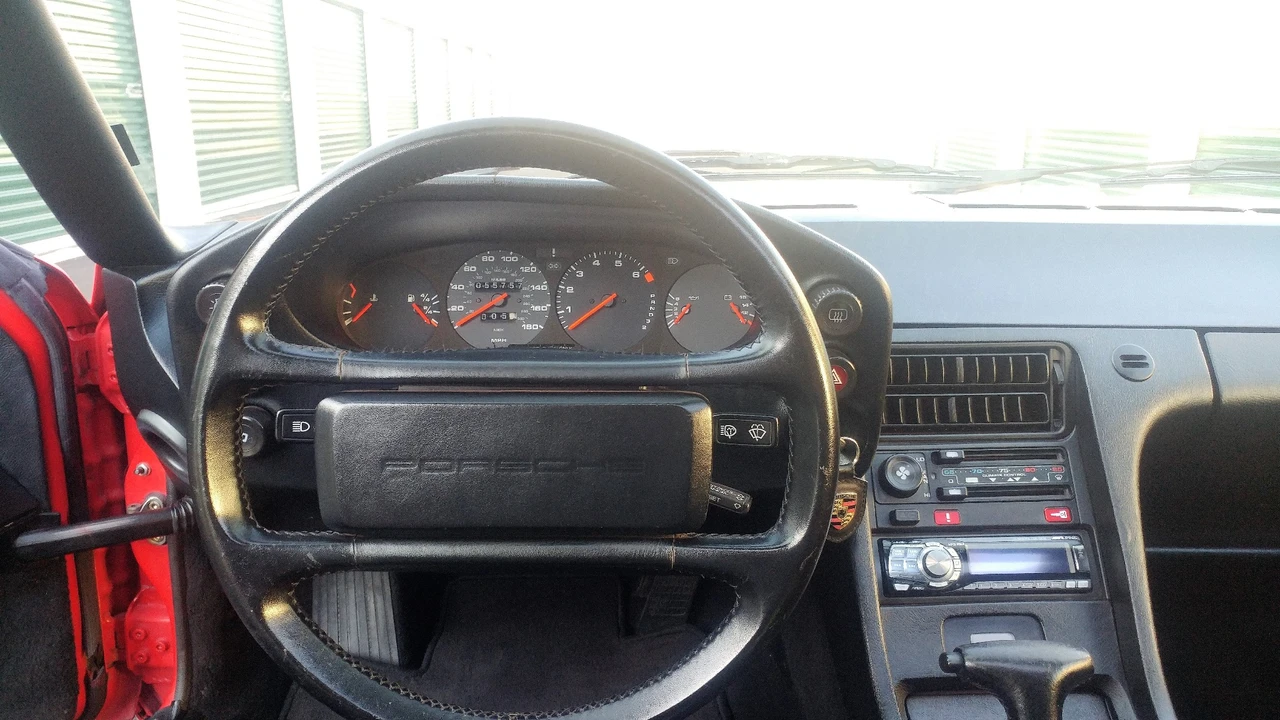 1987 Porsche 928 S4 - Image 26 of 31