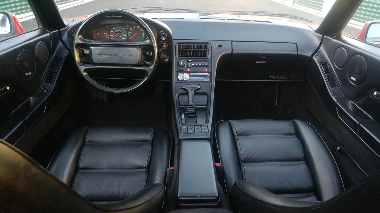 1987 Porsche 928 S4 - Image 24 of 31