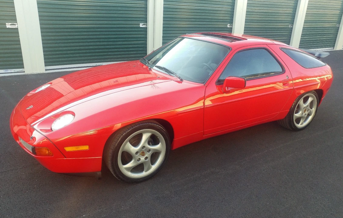 1987 Porsche 928 S4 - Image 13 of 31