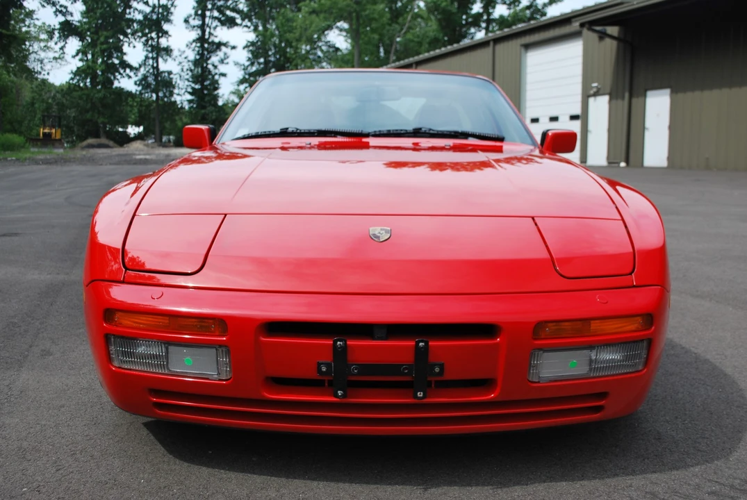 1987 Porsche 944 Turbo - Image 15 of 31