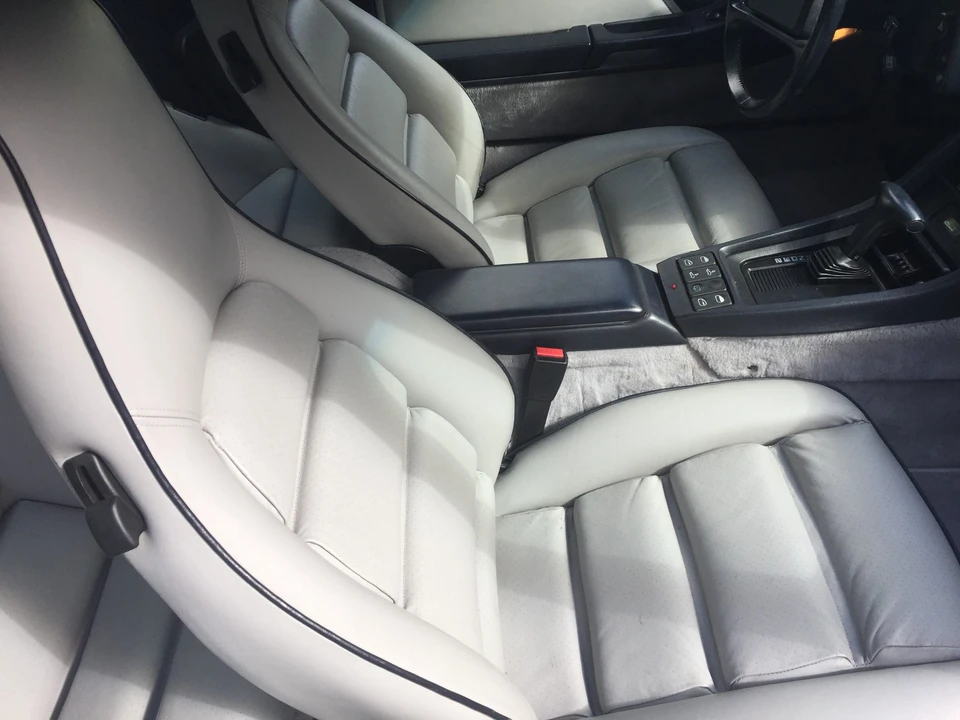 1988 Porsche 928 S4 - Image 16 of 31