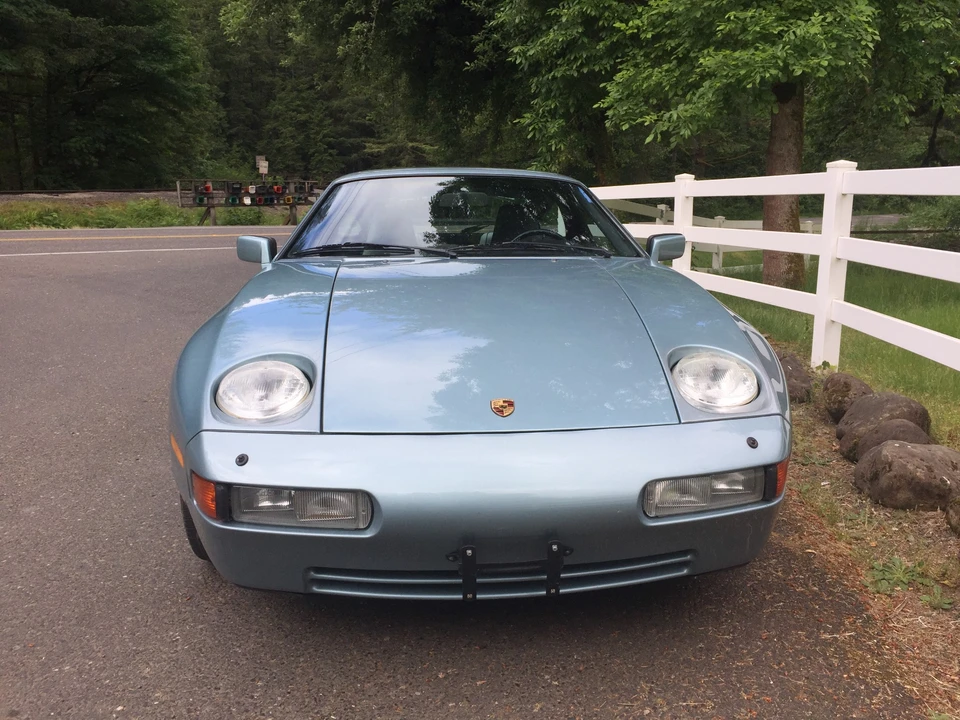 1988 Porsche 928 S4 - Image 14 of 31