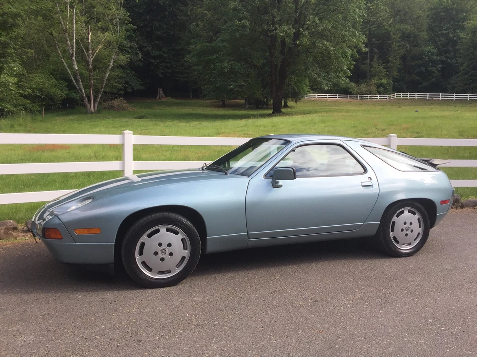 1988 Porsche 928 S4 - Image 11 of 31