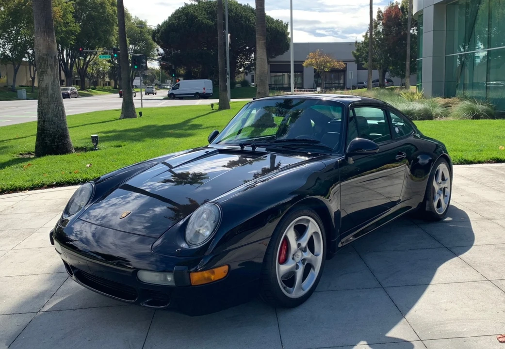 1996 Porsche 993 Carrera 4S - Image 1 of 31