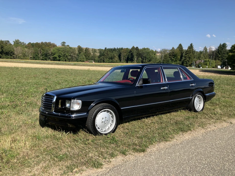 1986 Mercedes-Benz W126 S-Class Sedan - Image 3 of 31