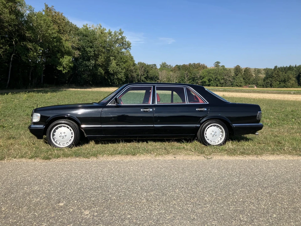 1986 Mercedes-Benz W126 S-Class Sedan - Image 5 of 31