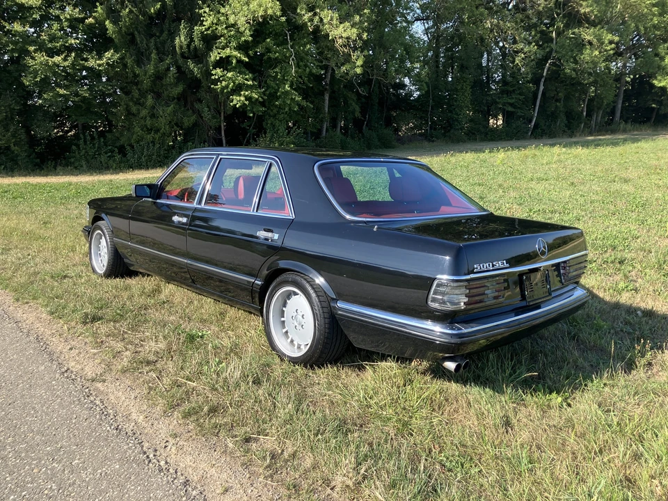1986 Mercedes-Benz W126 S-Class Sedan - Image 8 of 31