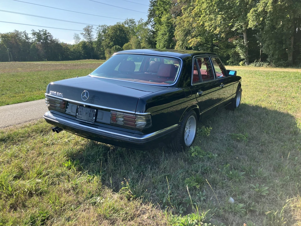 1986 Mercedes-Benz W126 S-Class Sedan - Image 13 of 31
