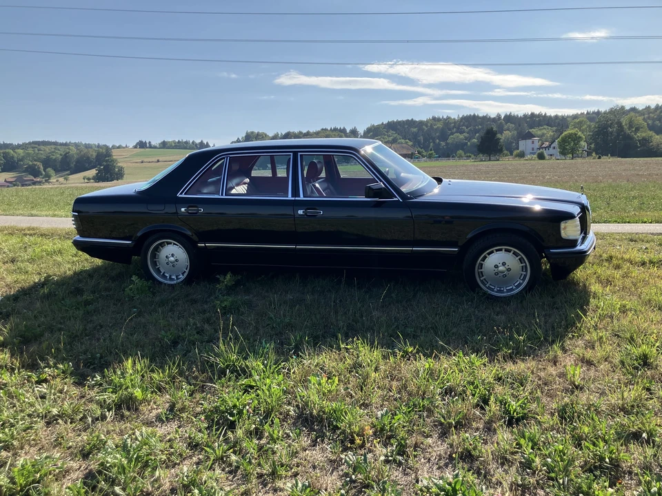 1986 Mercedes-Benz W126 S-Class Sedan - Image 18 of 31