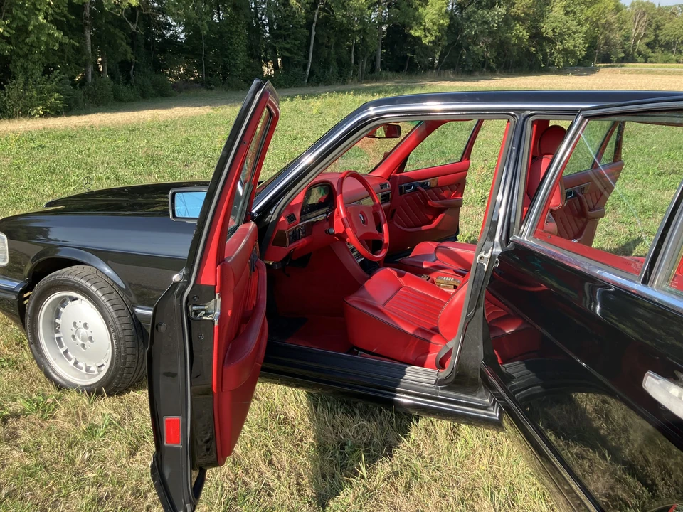 1986 Mercedes-Benz W126 S-Class Sedan - Image 29 of 31
