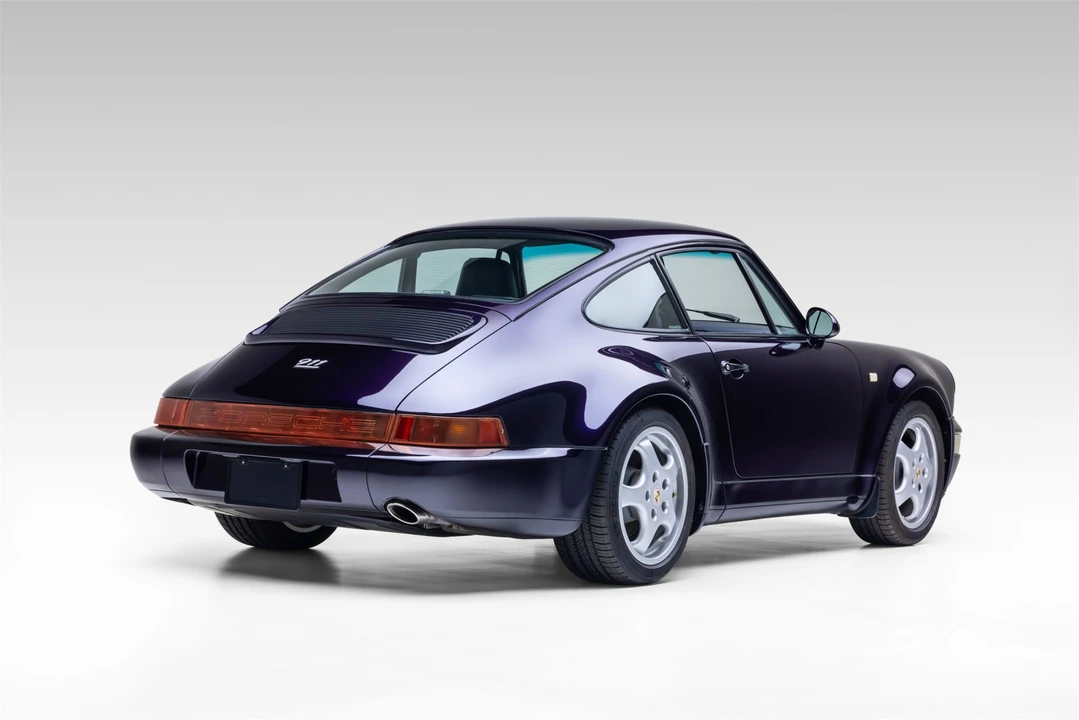 1993 Porsche 964 Carrera 4 - Image 11 of 31