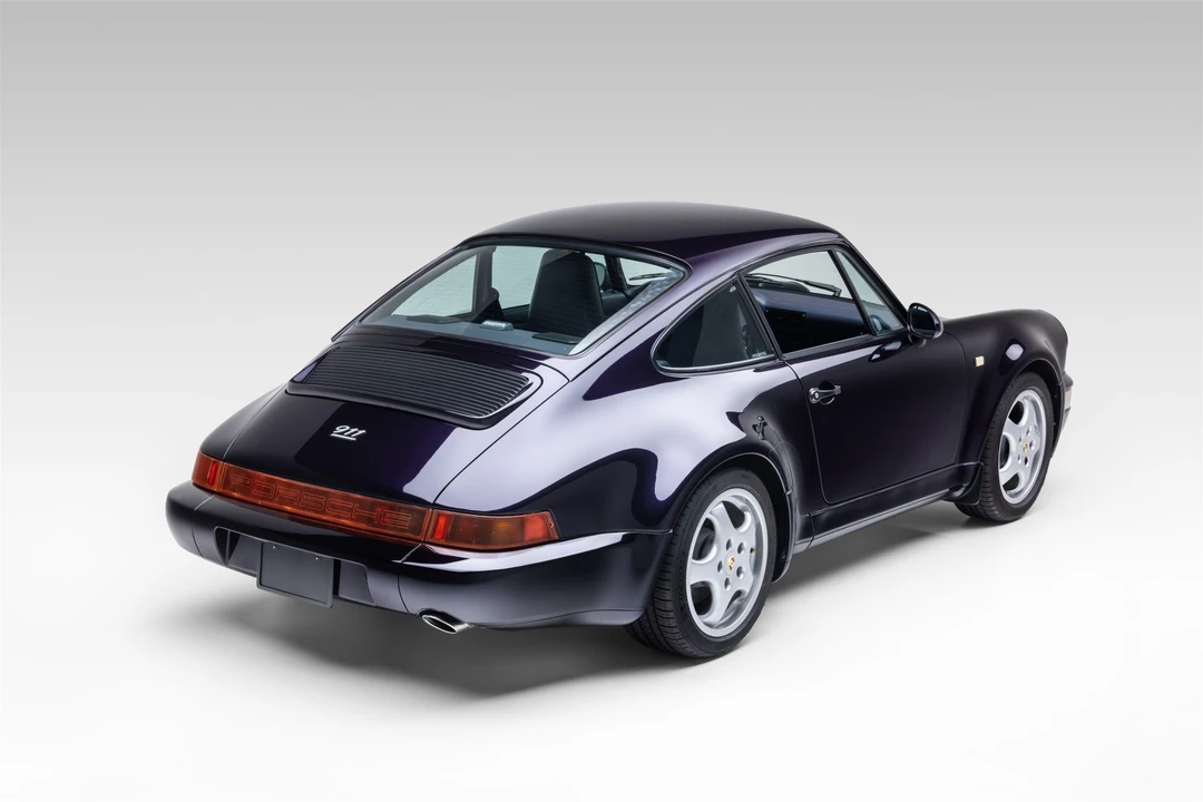 1993 Porsche 964 Carrera 4 - Image 10 of 31