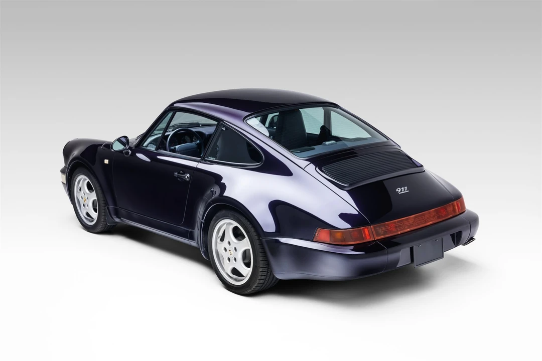 1993 Porsche 964 Carrera 4 - Image 7 of 31