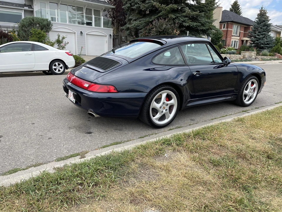 1997 Porsche 993 Carrera 4S - Image 9 of 31