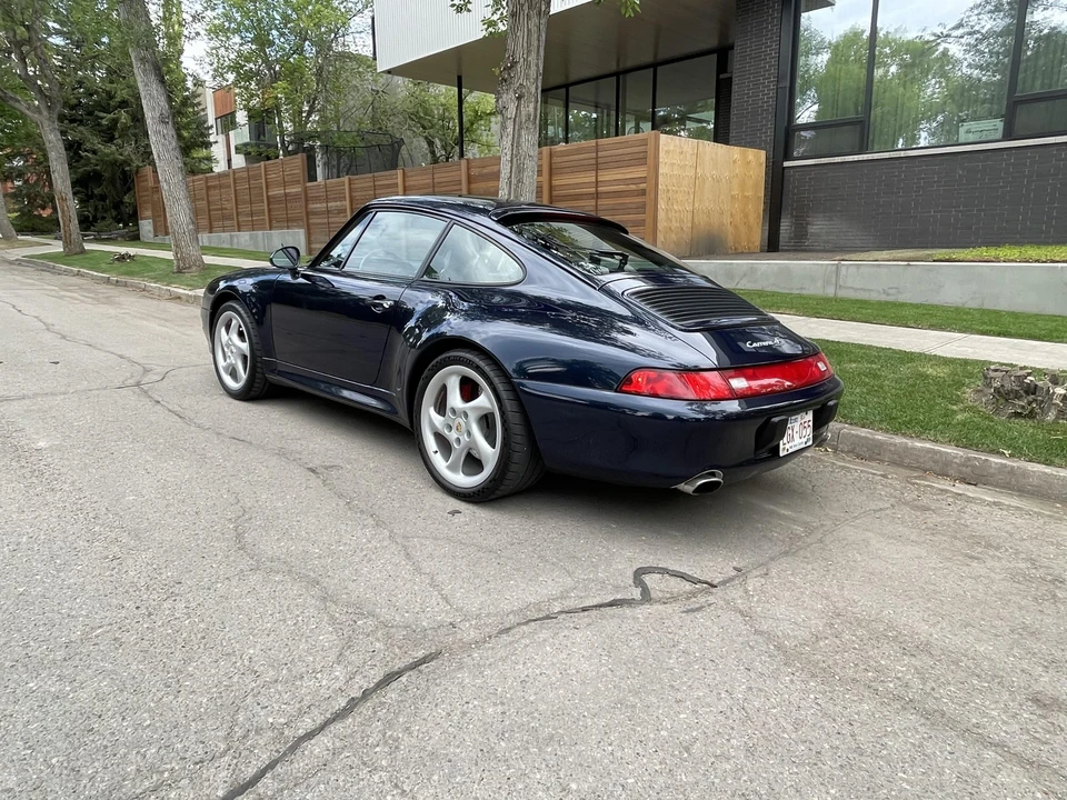 1997 Porsche 993 Carrera 4S - Image 25 of 31