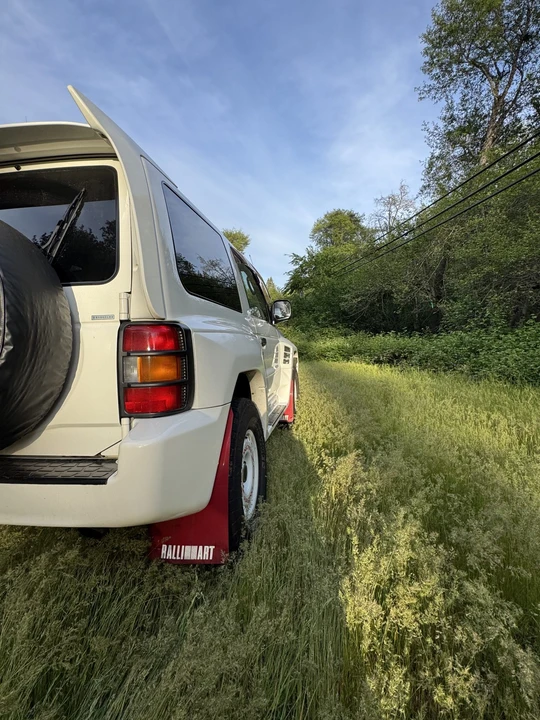 1998 Mitsubishi Pajero/Montero 2nd Gen - Image 30 of 31