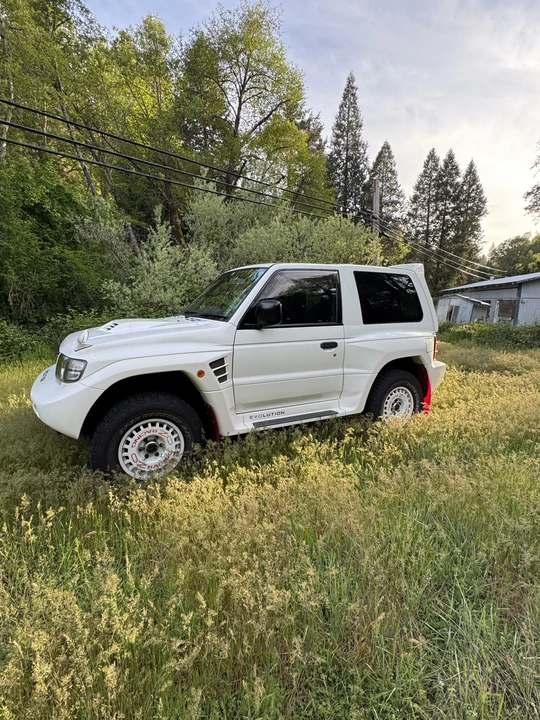 1998 Mitsubishi Pajero/Montero 2nd Gen - Image 6 of 31