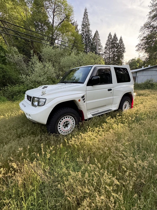 1998 Mitsubishi Pajero/Montero 2nd Gen - Image 5 of 31