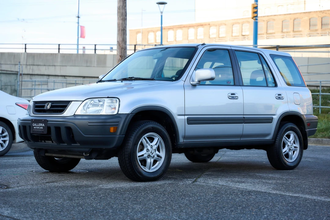 2001 Honda CR-V 1st Gen - Image 4 of 31