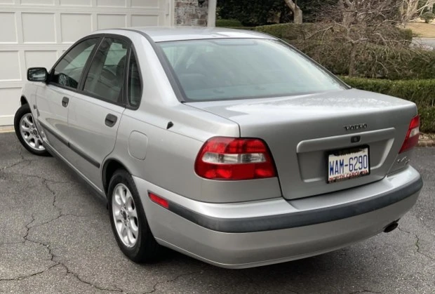 2001 Volvo S40 1st Gen - Image 2 of 6