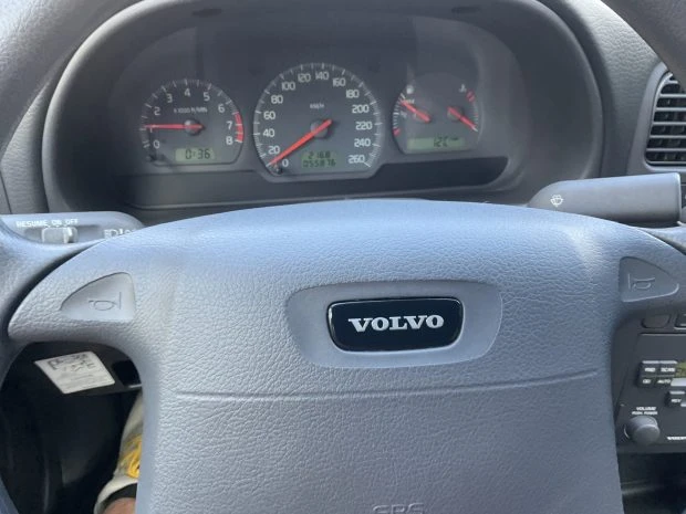 2001 Volvo S40 1st Gen - Image 5 of 6