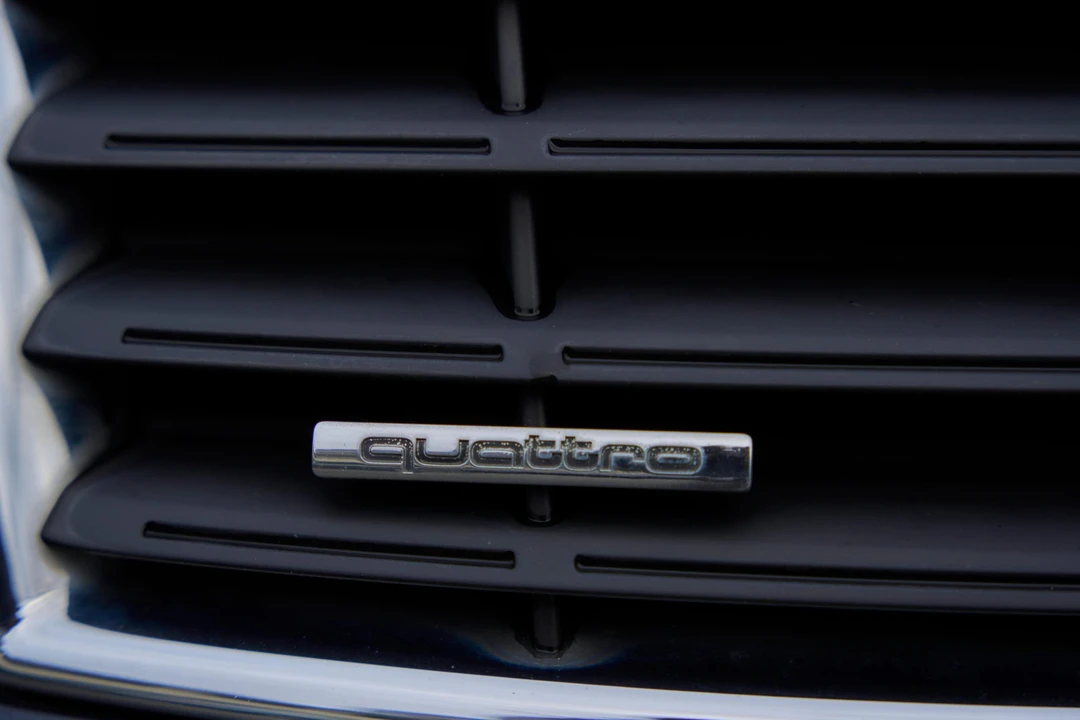 2004 Audi D3 A8 - Image 24 of 31