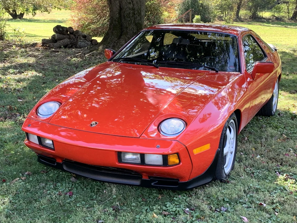 1981 Porsche 928 - Image 2 of 31