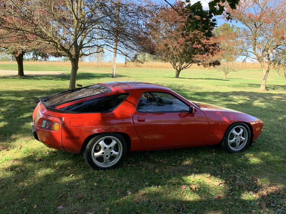 1981 Porsche 928 - Image 10 of 31