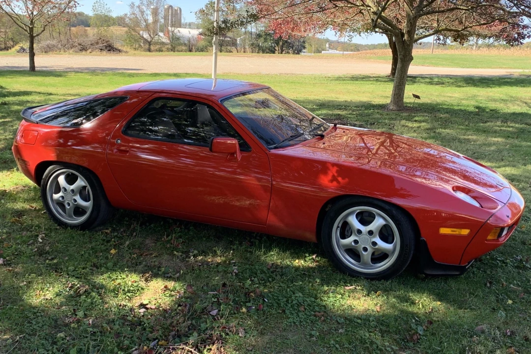 1981 Porsche 928 - Image 11 of 31