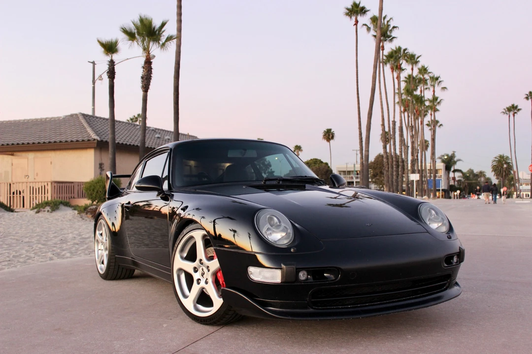 1996 Porsche 993 Carrera - Image 2 of 31