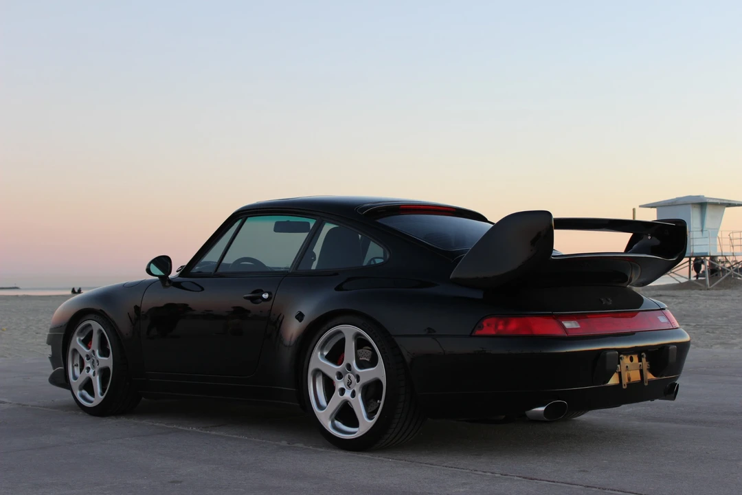 1996 Porsche 993 Carrera - Image 8 of 31