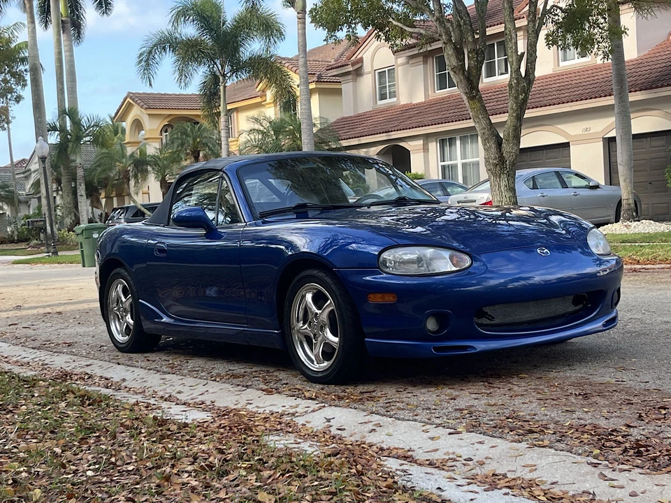 1999 Mazda NB MX-5 Miata - Image 4 of 31