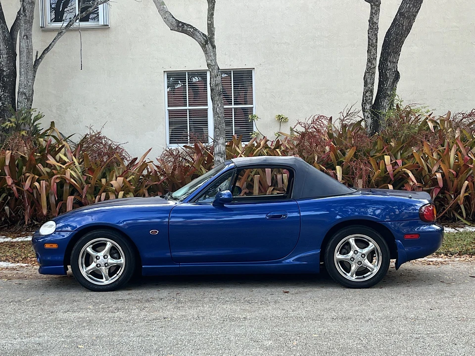 1999 Mazda NB MX-5 Miata - Image 5 of 31