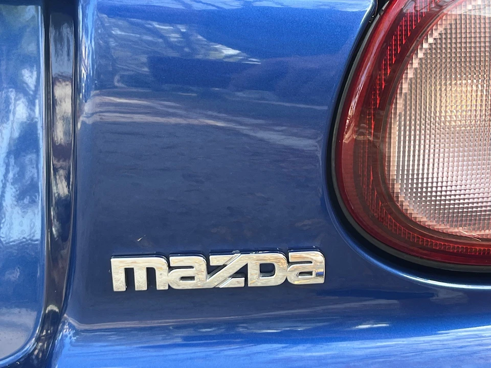 1999 Mazda NB MX-5 Miata - Image 30 of 31