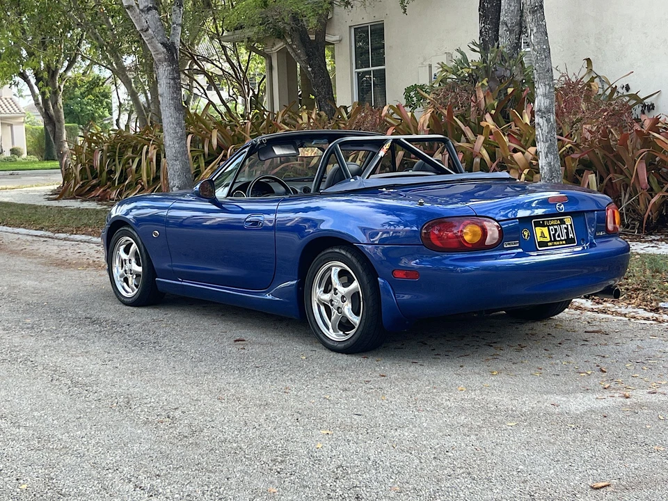 1999 Mazda NB MX-5 Miata - Image 13 of 31