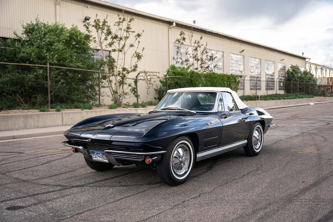 1964 Chevrolet Corvette C2 - Image 19 of 31