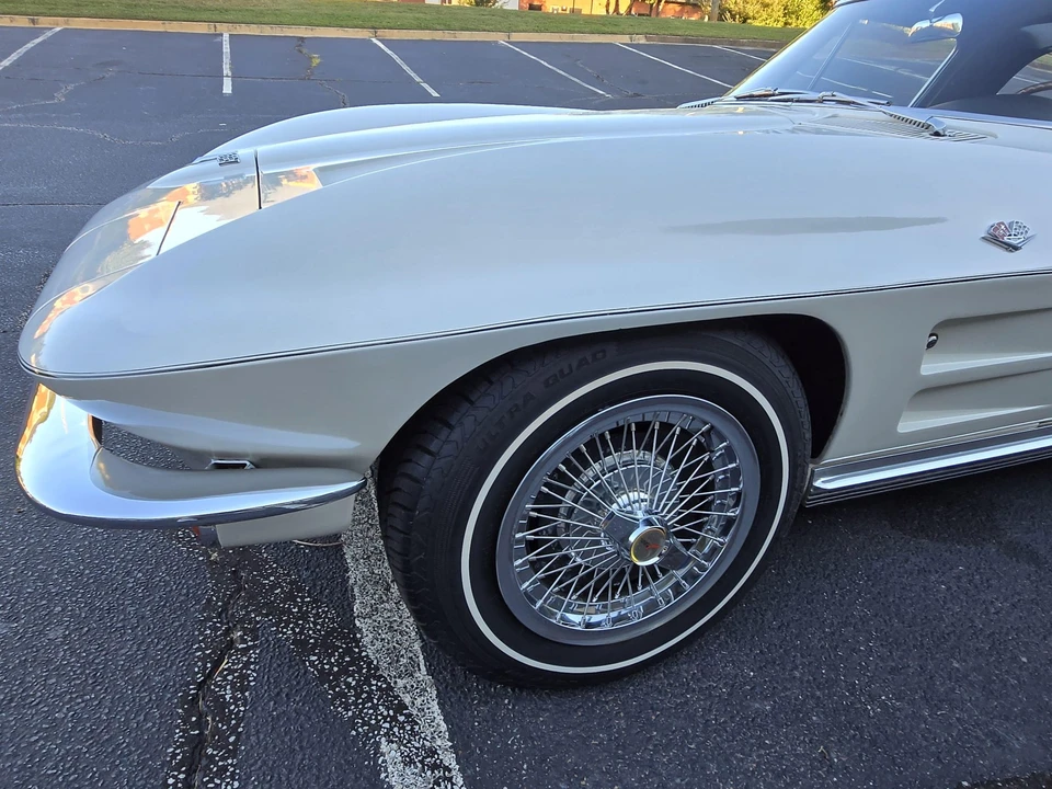 1964 Chevrolet Corvette C2 - Image 29 of 31