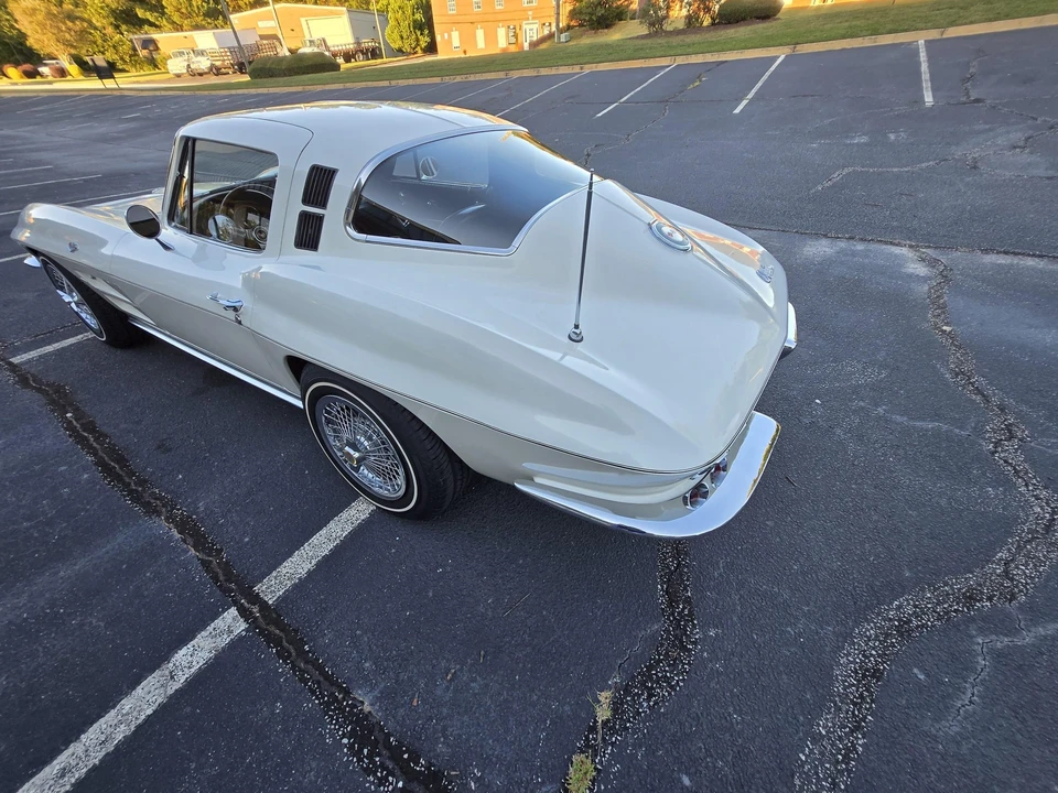 1964 Chevrolet Corvette C2 - Image 10 of 31
