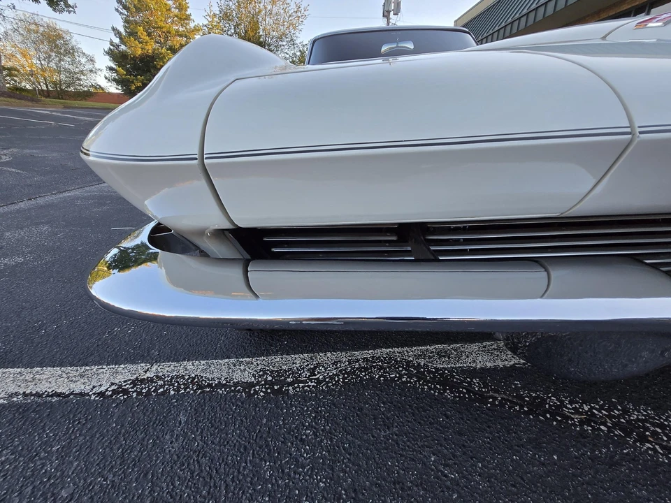 1964 Chevrolet Corvette C2 - Image 21 of 31