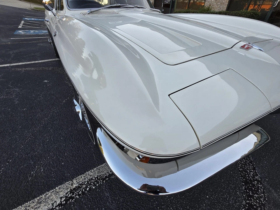 1964 Chevrolet Corvette C2 - Image 19 of 31