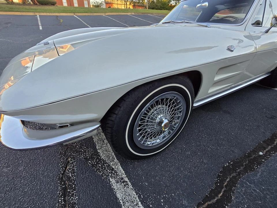1964 Chevrolet Corvette C2 - Image 30 of 31