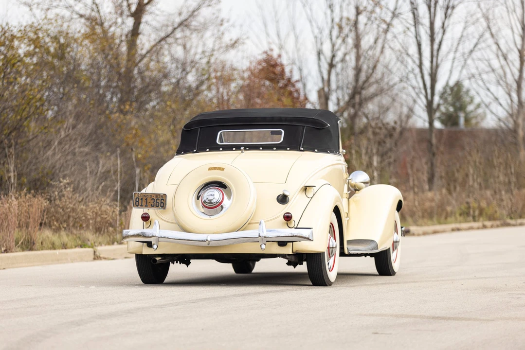 1935 Auburn Speedster - Image 9 of 31