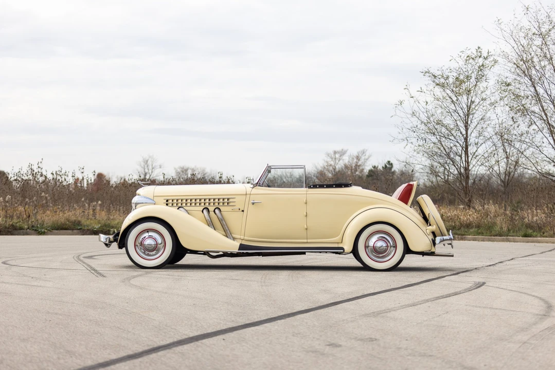 1935 Auburn Speedster - Image 25 of 31