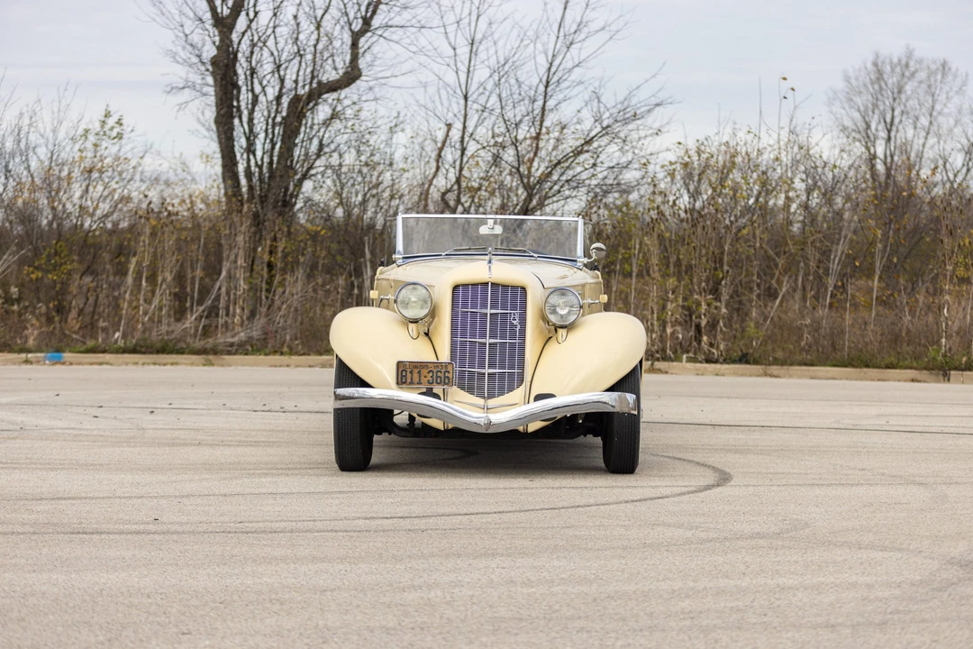 1935 Auburn Speedster - Image 27 of 31