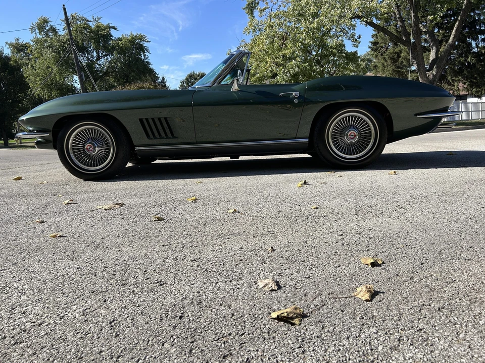 1967 Chevrolet Corvette C2 - Image 19 of 31